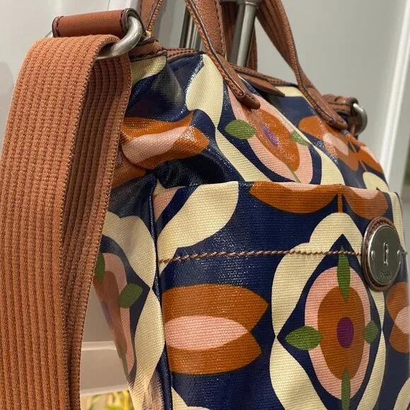 -Mod Bloom Pop – Vintage Fossil Key-Per Mod-Floral Messenger Crossbody Bag - Picture 2 of 16